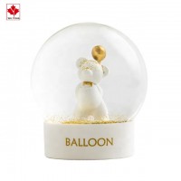 Souvenirs of  globes resin bear globes